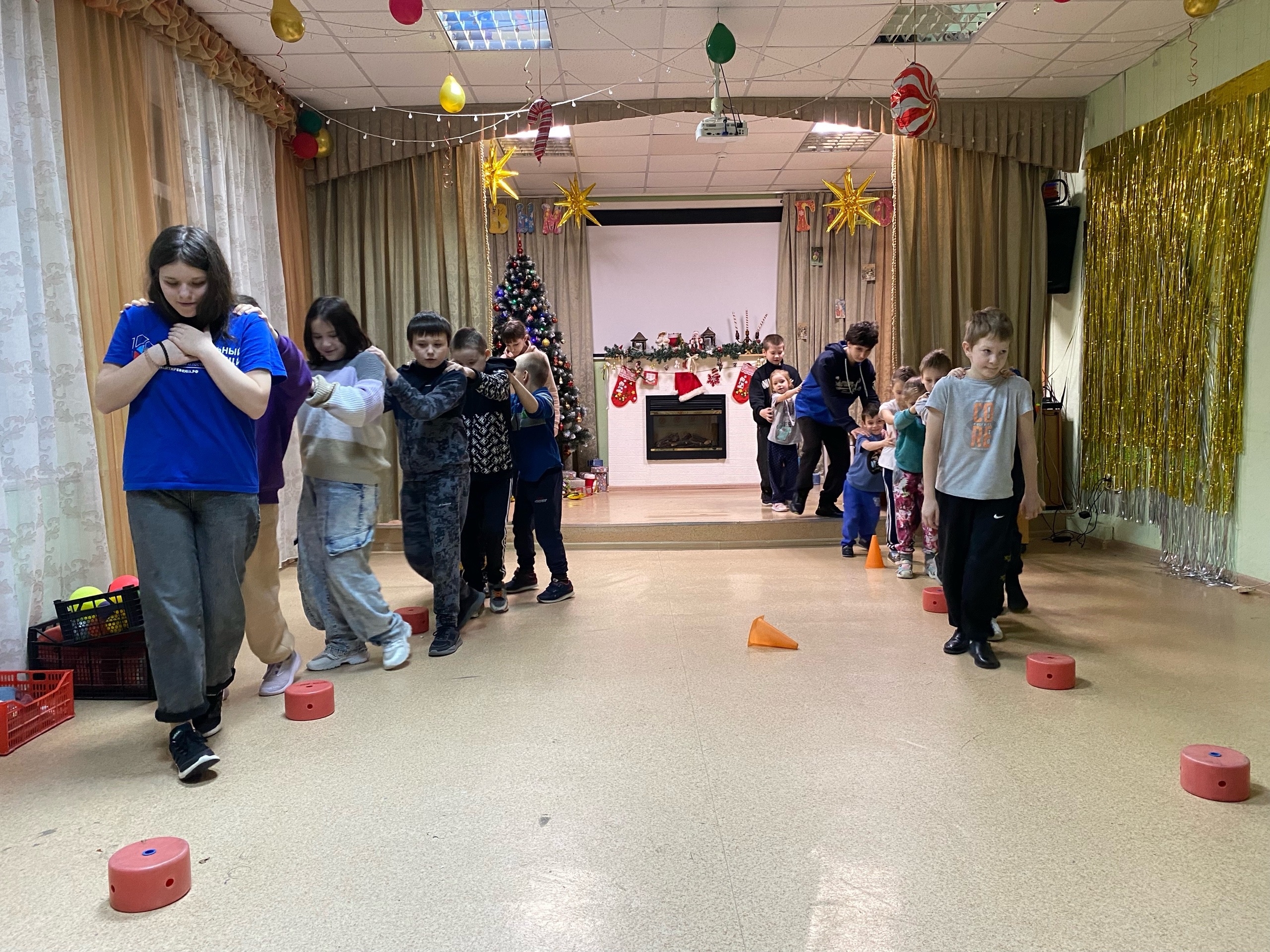 Новогодние веселые старты!