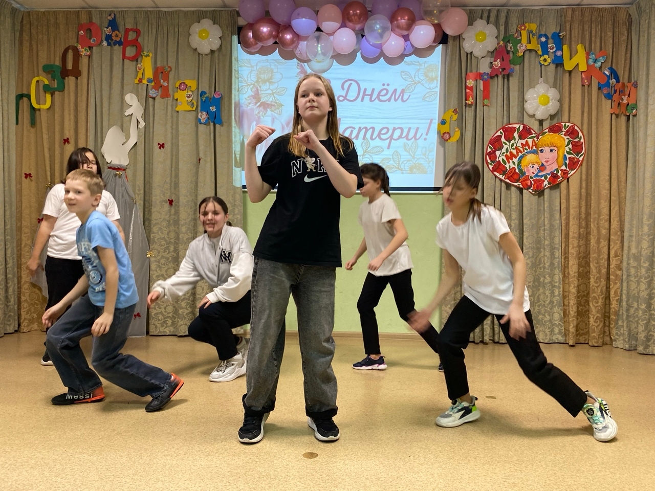 День матери - это праздник, к которому никто не может остаться равнодушным!