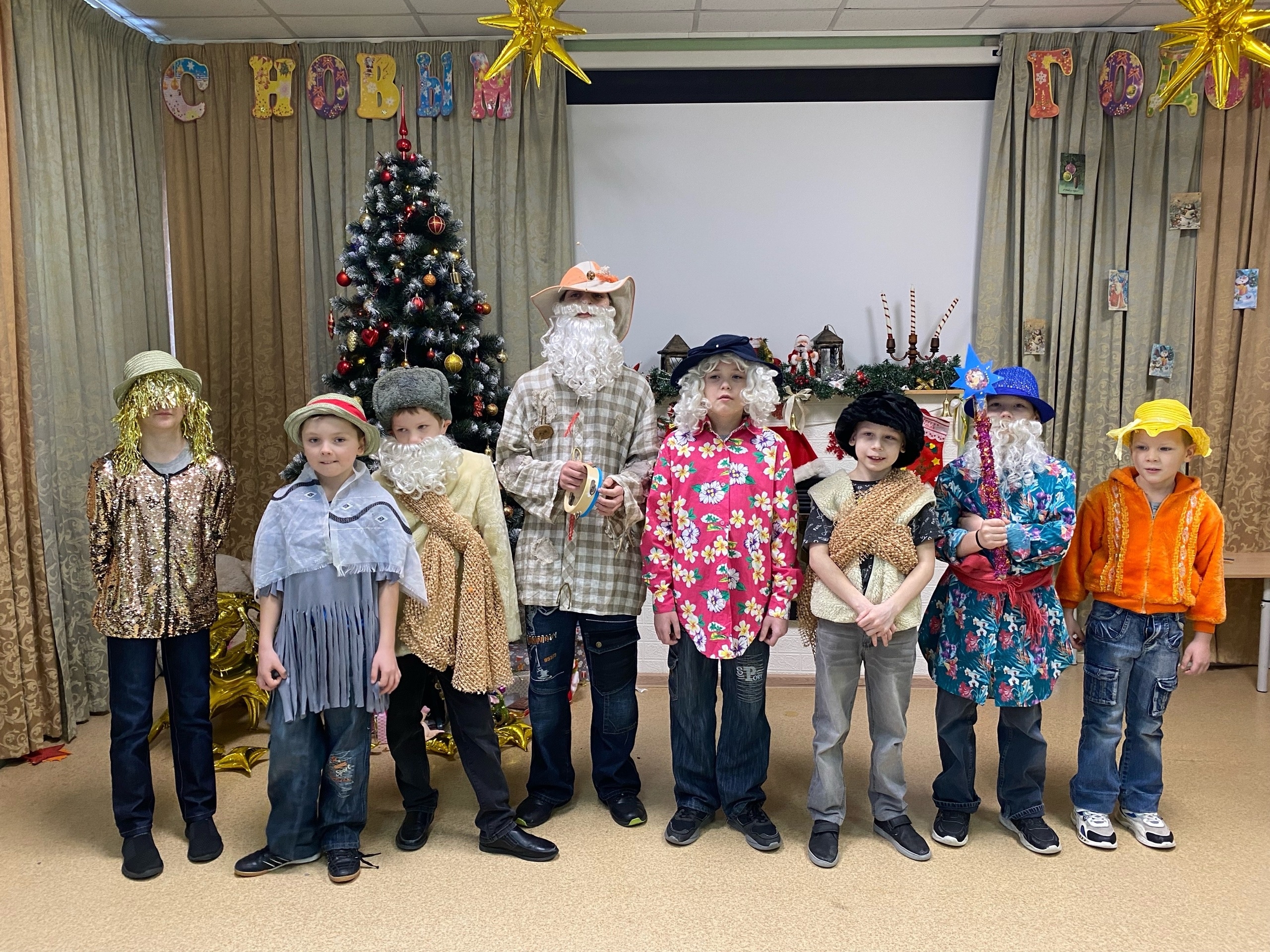 На пороге коляда, открывай ворота!