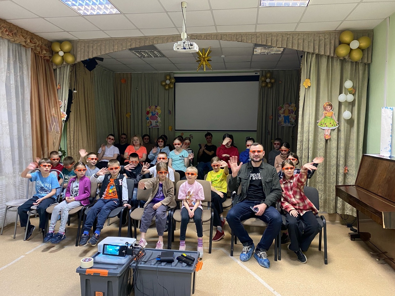 Кинозал приезжает в гости!